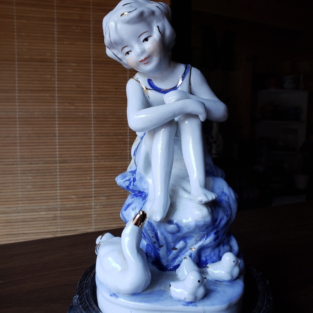 Girl figurine Curio decor